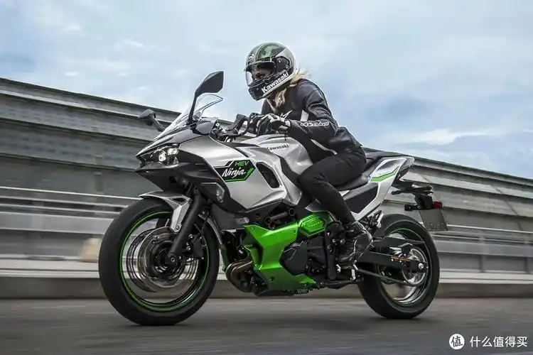 >社区首页>汽车消费>摩托相关>摩托车整车>kawasaki/川崎摩托摩托车