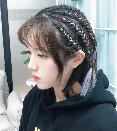 女主中短发脏辫 超a发型有个性_时尚发型 - 美发站