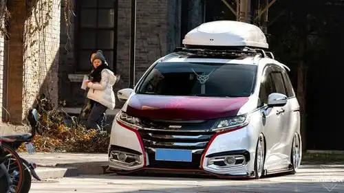 17万改装一台本田奥德赛当房车看看牛人合正是怎么做的