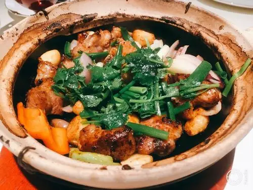 啫啫排骨经典粤菜