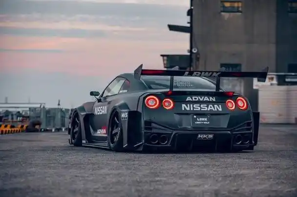 gtr漂移赛车2:如何成为顶级赛车手