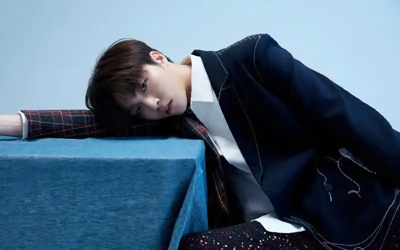 陈立农帅气时尚图片_超酷偶像陈立农_明星图片_精品库