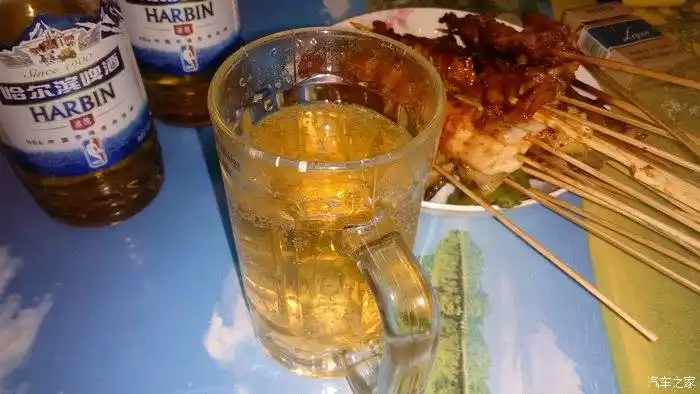 问君何所有烤串喝啤酒