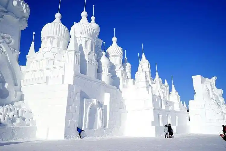 室外雪雕制作 创意冰雪主题展 大型冰雕制作冰雕公司