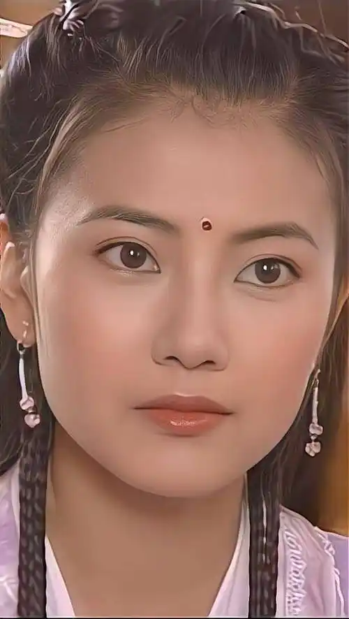 倚天屠龙记高圆圆版周芷若高清无码壁纸