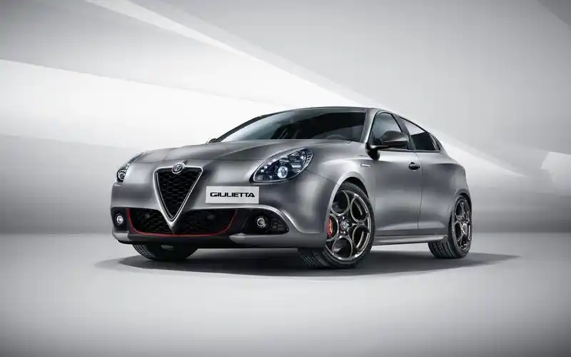 【1080p】2016年阿尔法·罗密欧giulietta veloce电视广告