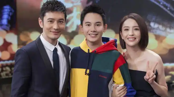 躲过了刘昊然却没躲过胡先煦肤白貌美大长腿太萌