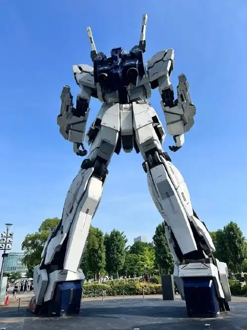 东京台场1/1 独角兽高达 头部持续故障中