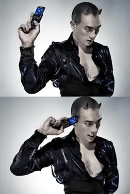 黄觉数码魔王写真媲美穿prada的女王图