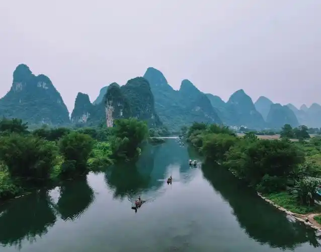 阳朔遇龙河