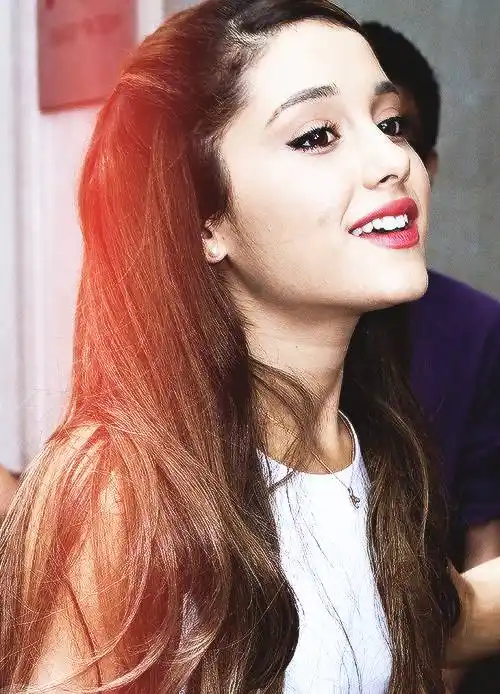 高马尾伏地魔没错她是甜心a妹