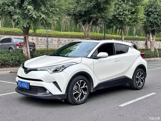 丰田chr2020款20l旗舰版1188