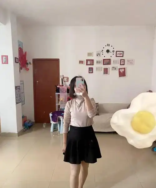 每日穿搭  #小个子穿搭  发发之前的库存#140笔记评论說書人02-23