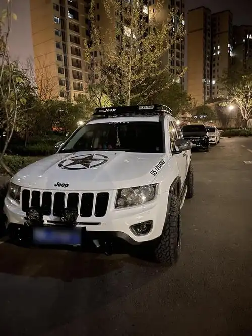 指南者升级前后对比.吉普车 经不经典我不管我就喜欢这一款