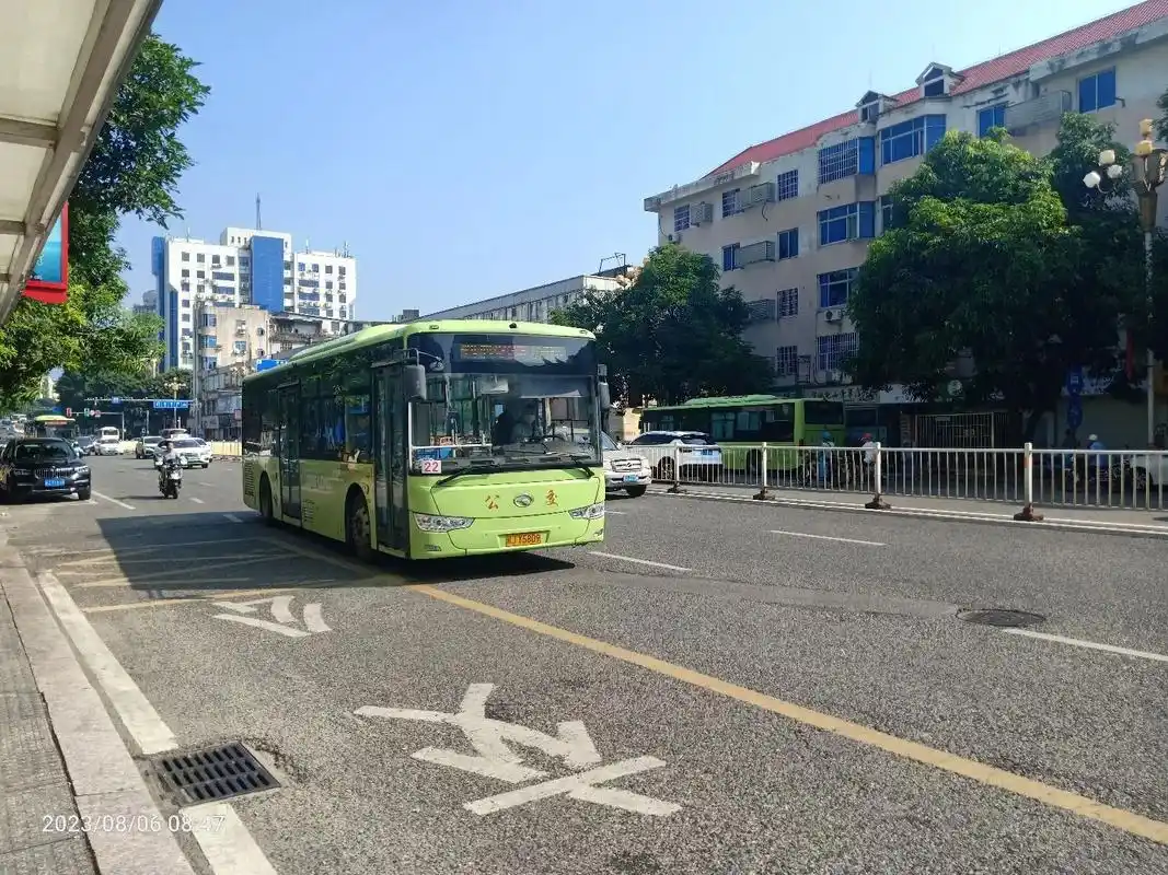 宁德公交车.22路 火车站(宁德客运枢纽站)------>东 - 抖音