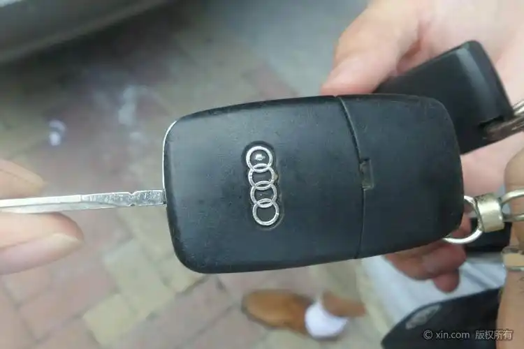奥迪a6钥匙