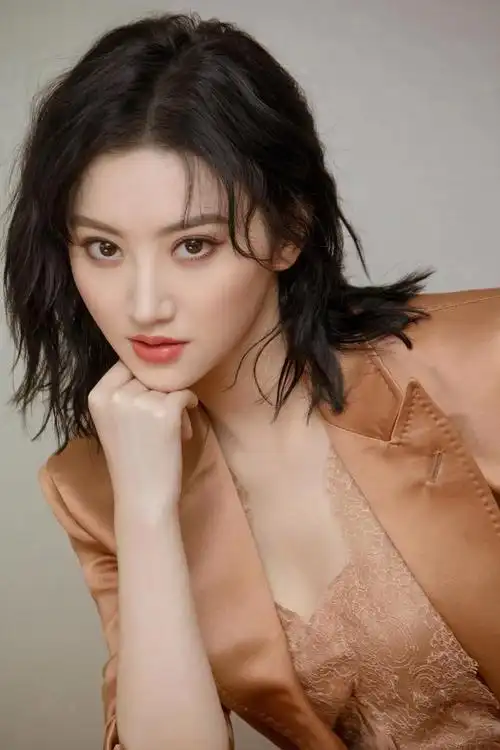 女演员景甜简介(女演员景甜身高)