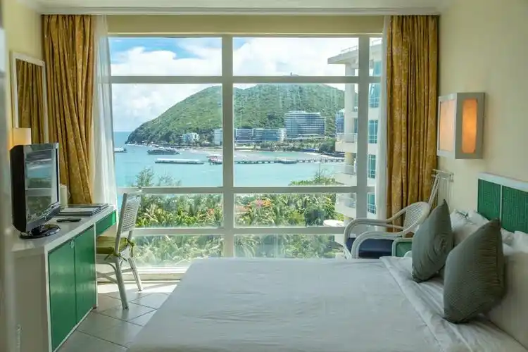 三亚银泰阳光度假酒店 | 豪华海景房
