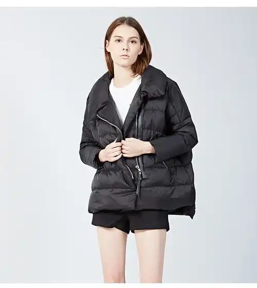 村上春纯色宽松款羽绒服