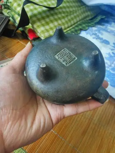 宣德炉 篆书 二字款