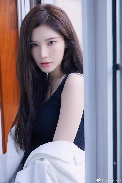 戴燕妮工作室否认与张逸杰恋情##戴燕妮否认与张逸杰恋情