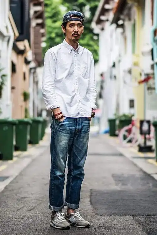 男人用衬衫搭配牛仔裤,这3种方式不要碰,否则女生看到都会尴尬