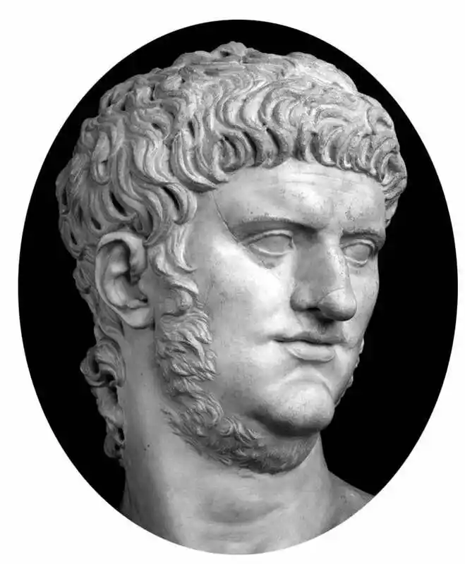 罗马皇帝——叔叔和侄女结婚生下的怪物