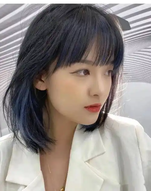 2023" 挂耳染短发" 超火_中国_发型_形象