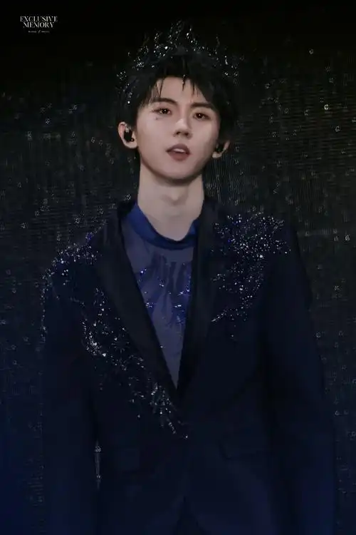 马嘉祺楼间楼演唱会##马嘉祺灿烂的花园