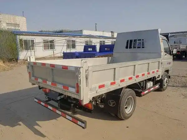 05米自卸车  详情表 车型名称 时风 风菱 82马力 4x2 3.