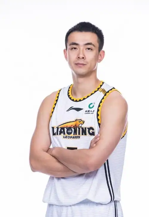 官方辽宁续约赵继伟爱情事业双丰收再见周琦你回不来