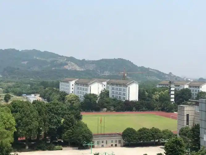 高风中学·处处是宝