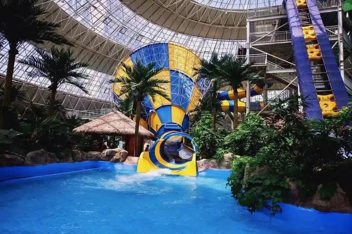 营口虹溪谷水乐园特惠双人全天票119元/张 营业时间:09:00-17:00 优惠