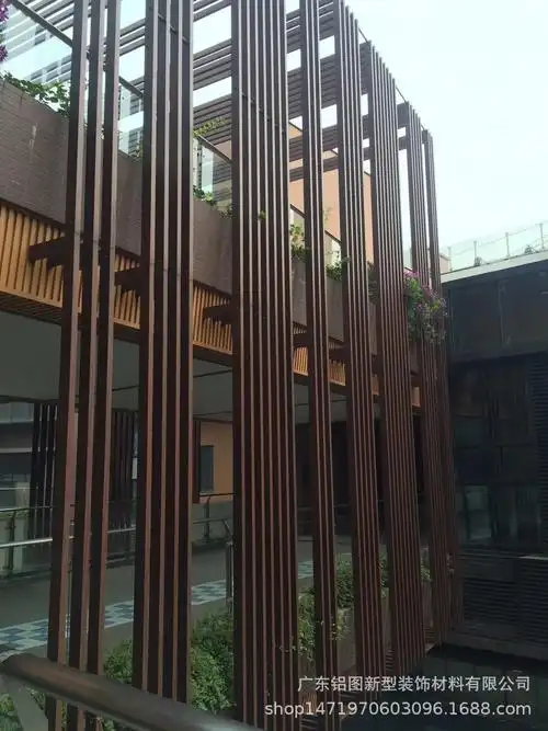 40*60铝格栅铝方通外墙铝格栅厂家直木纹铝格栅免费打样 - 知乎