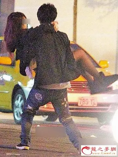 揭秘台湾夜店的不堪文化:美女捡尸如此泛滥(组图)