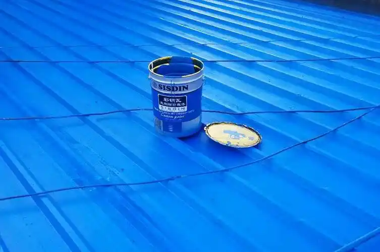 斯鼎cw耐久型彩钢瓦专用漆喷涂现场