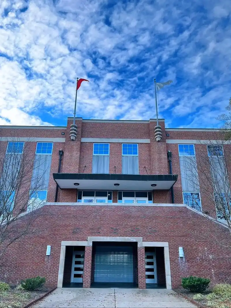 打卡北卡罗来纳州立大学(儿媳工作的地方) 北卡罗来纳州立大学 - 抖音