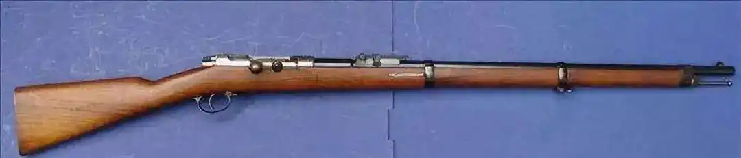 清军大量装备的毛瑟m1871步枪 然而,正是这类轻松的胜利,却在更长的