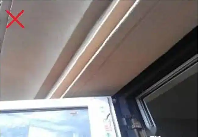 未设置滴水线或鹰嘴(涂料饰面)