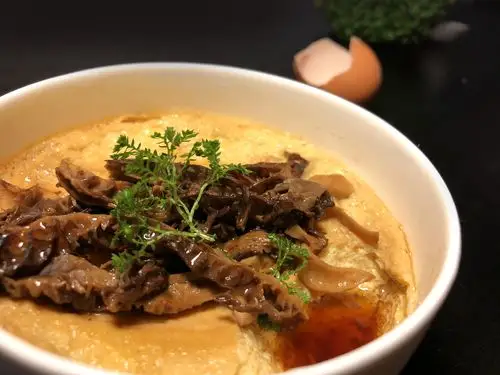 【羊肚菌蒸蛋】 儿童节适合给孩子做的羊肚菌美食