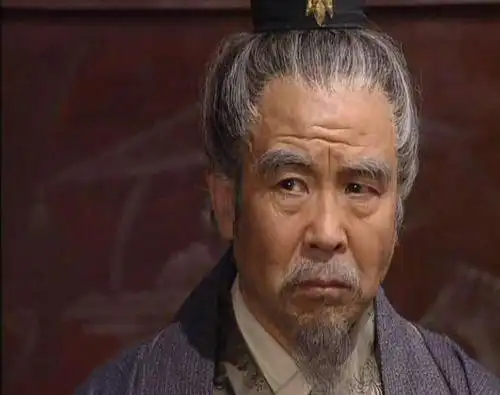 华歆主持曹丕受禅仪式亲手终结了汉王朝,后世为何对他评价甚高?