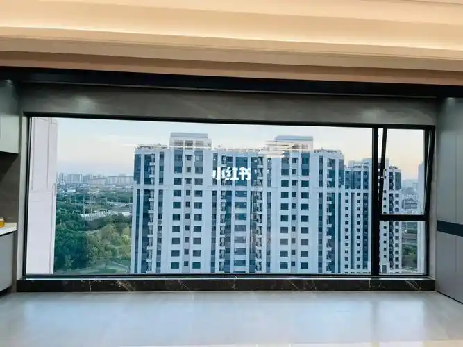 装修之阳台玻璃