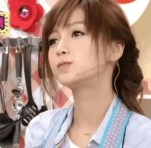 19岁嫩模时期的杨颖!真的好像洋娃娃啊!