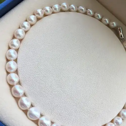 天然淡水珍珠项链10-11mm大米形光泽好妈妈链送礼佳品珍珠链批发图片