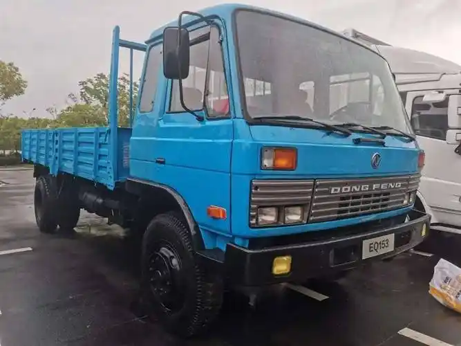 东风eq153载货车一,新能源战略:三管齐下,齐头并进"东风商用车开始