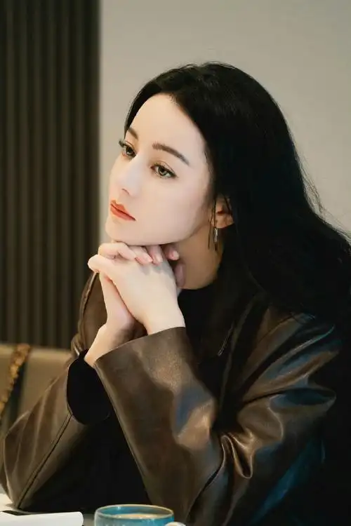 迪丽热巴超话#迪丽热巴聂九罗#dlrb#迪丽热巴枭起青壤#有刀有狗走青壤