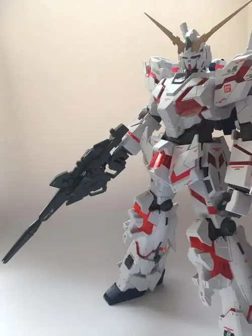 万代mega size独角兽毁灭模式,第一次做1/48这个比例.