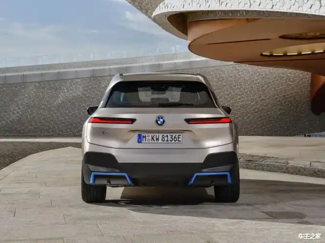 前瞻宝马ix中大型豪华纯电汽车的实力代表