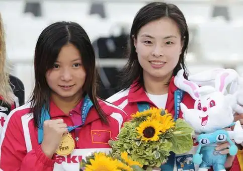 吴敏霞/何姿强势出击【跳水女子双人3米板 决赛(北京时间7月29日22点)