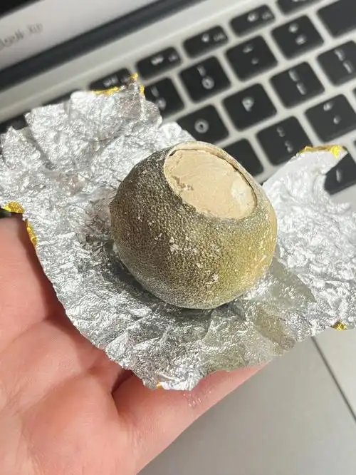 以为我在吃发霉的橘子91其实是橘皮葛根粉啦,好像是哪里的非遗